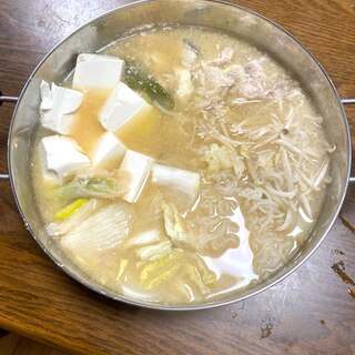 体ぽかぽか。生姜味噌鍋【簡単でヘルシー】